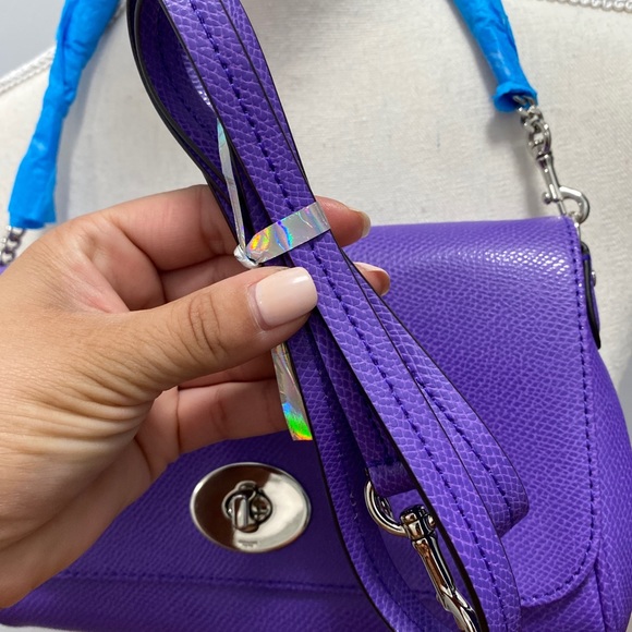 NWOT Authentic Coach Legacy Penny Tassel Turn-lock - Picture 4 of 8